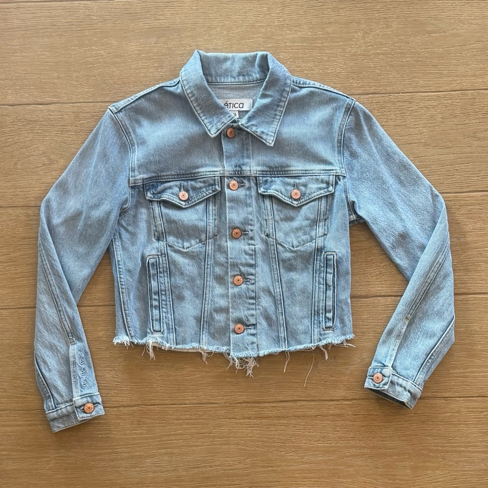 Ética EUC Cropped Frayed Hem Denim Spring Summer Jacket - Sz XS